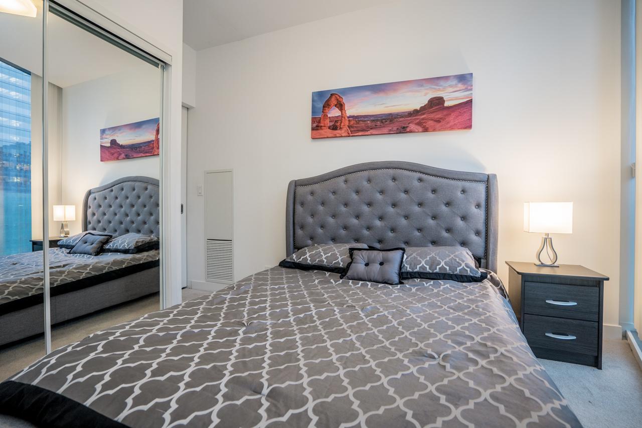 Apartment Aaira York St
